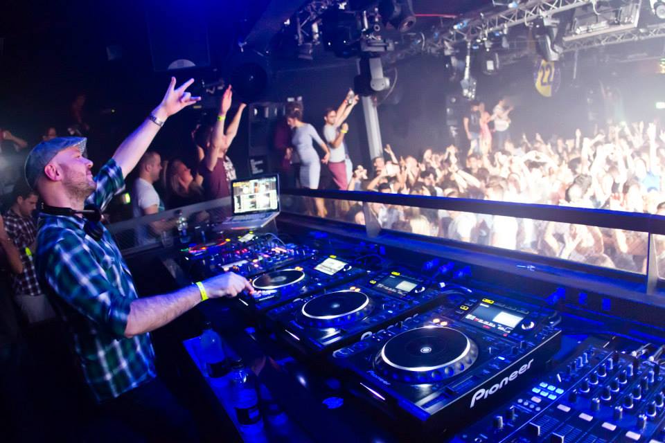 DJ Santero