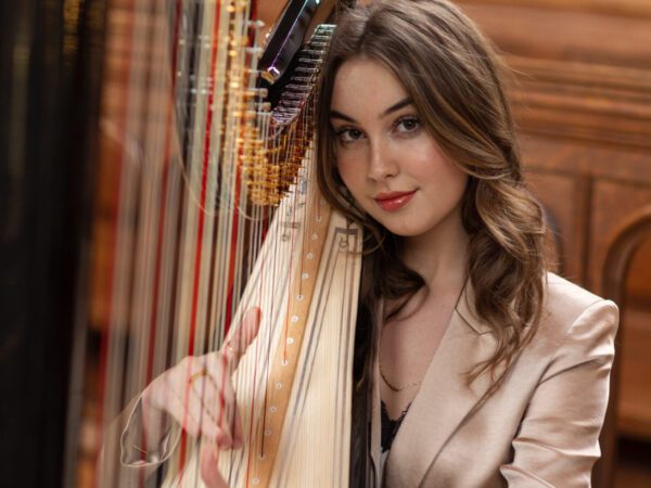Amie with her harp