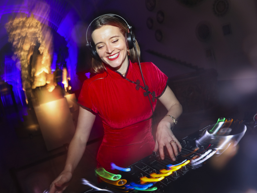 DJ Scarlett <br> <span style="display:none;"> House // Disco // Soul // Electric // Funk // DJ </span>