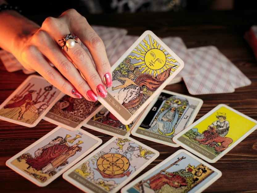 Tarot Readers